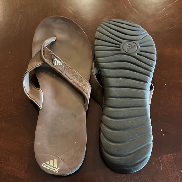 Adidas Brown Suede Flip Flops, Size 9 - Picture 9 of 11